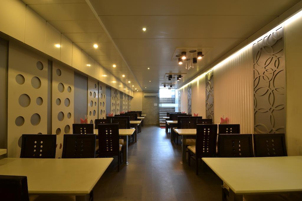Residency 2* Varanasi